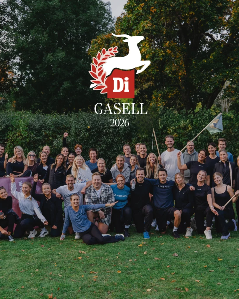 Gruppbild på kollegor från Visionite med Di Gasells logotyp ovanpå